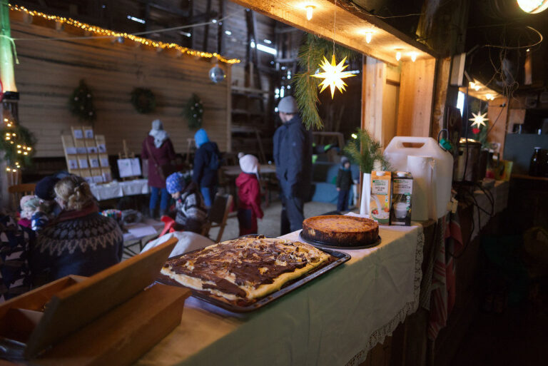 adventsmarkt-2022-alt-ungnade-kuchen